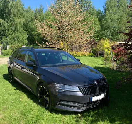 warmińsko-mazurskie Skoda Superb cena 154000 przebieg: 110000, rok produkcji 2020 z Gliwice